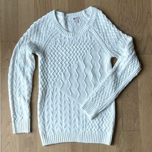 Mossimo Cable knit sweater. Size XS